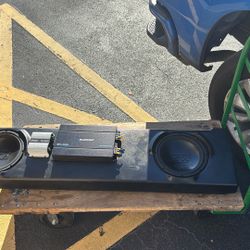 Car Audio  For A Chevy Silverado Truck