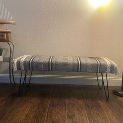 Entryway Bench has a stain , no rust, very good condition L4ft, W18”, H19”.In Boca Raton