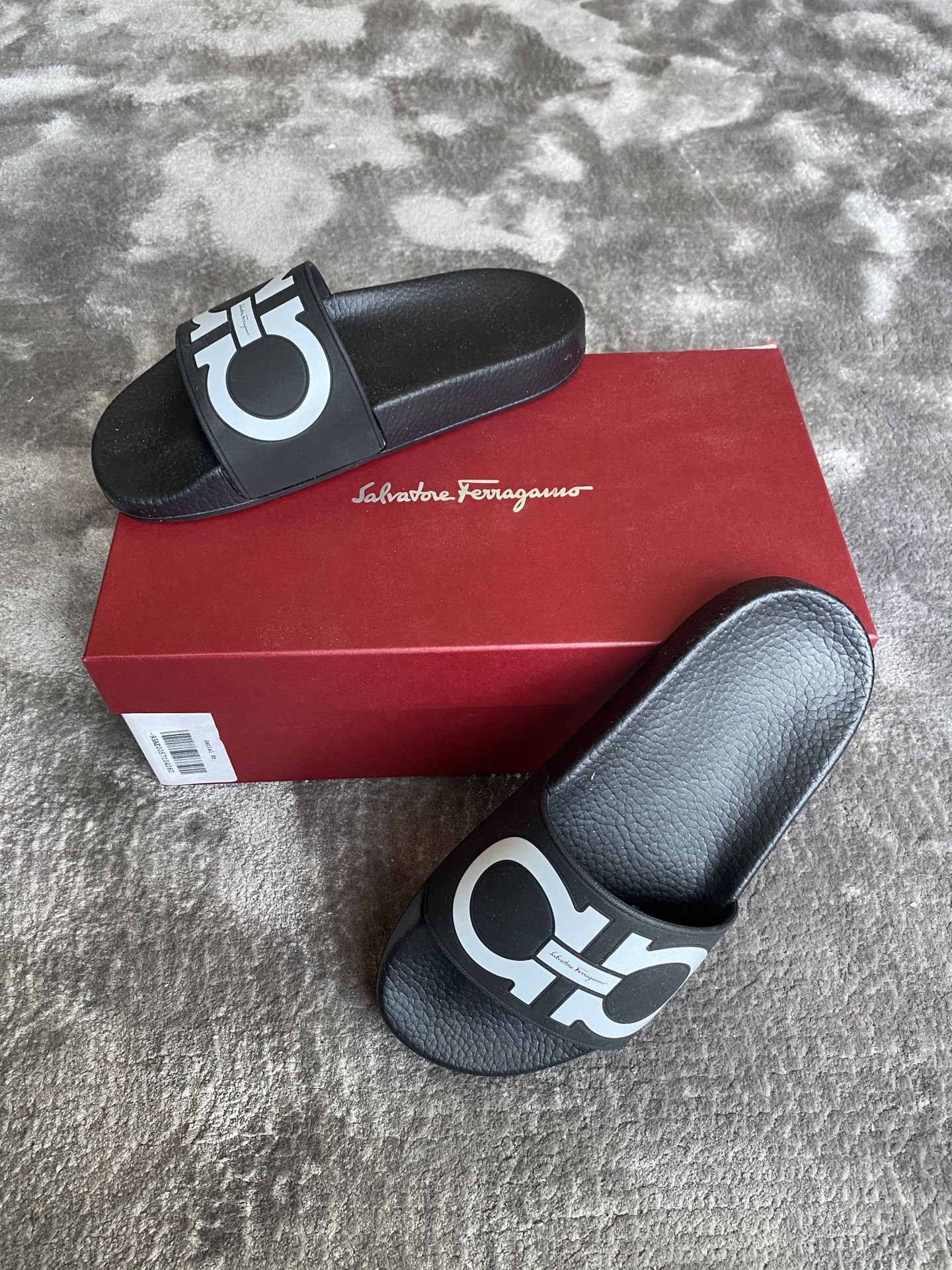 FERRAGAMO Women's Groovy Gancini Slide Sandals