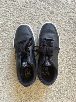 Nike Air Force 1 Pixel
