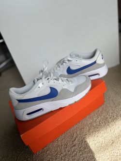 Nike  Men Size 8