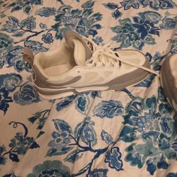 Louis Vuitton Grey Skates