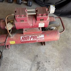 Thomas air compressor