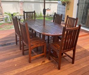 Kingsley Bate Hudson Burmese Teak Table + 6 chairs