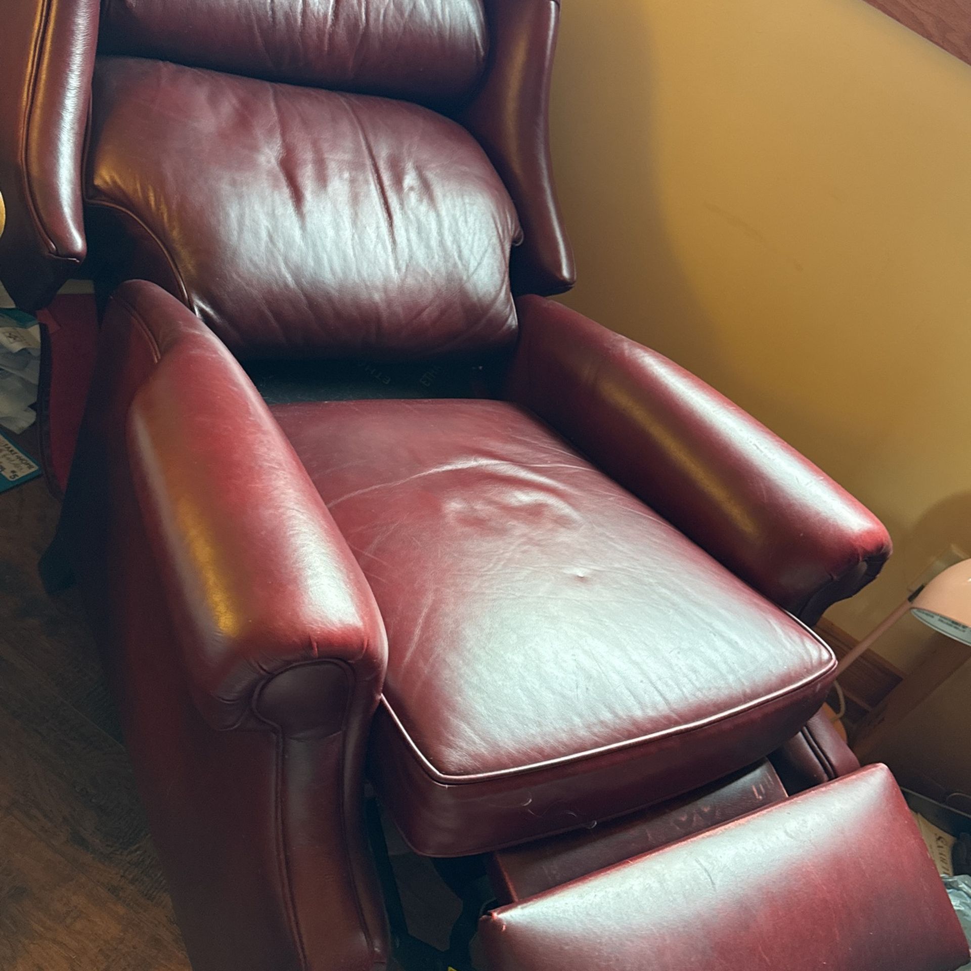 Ethan Allen Recliner Chair