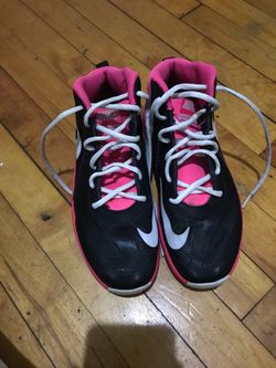 Girls Nike Team Hustle D7