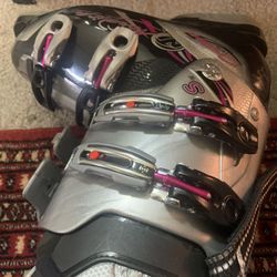 Nordica NFS Ski Boots