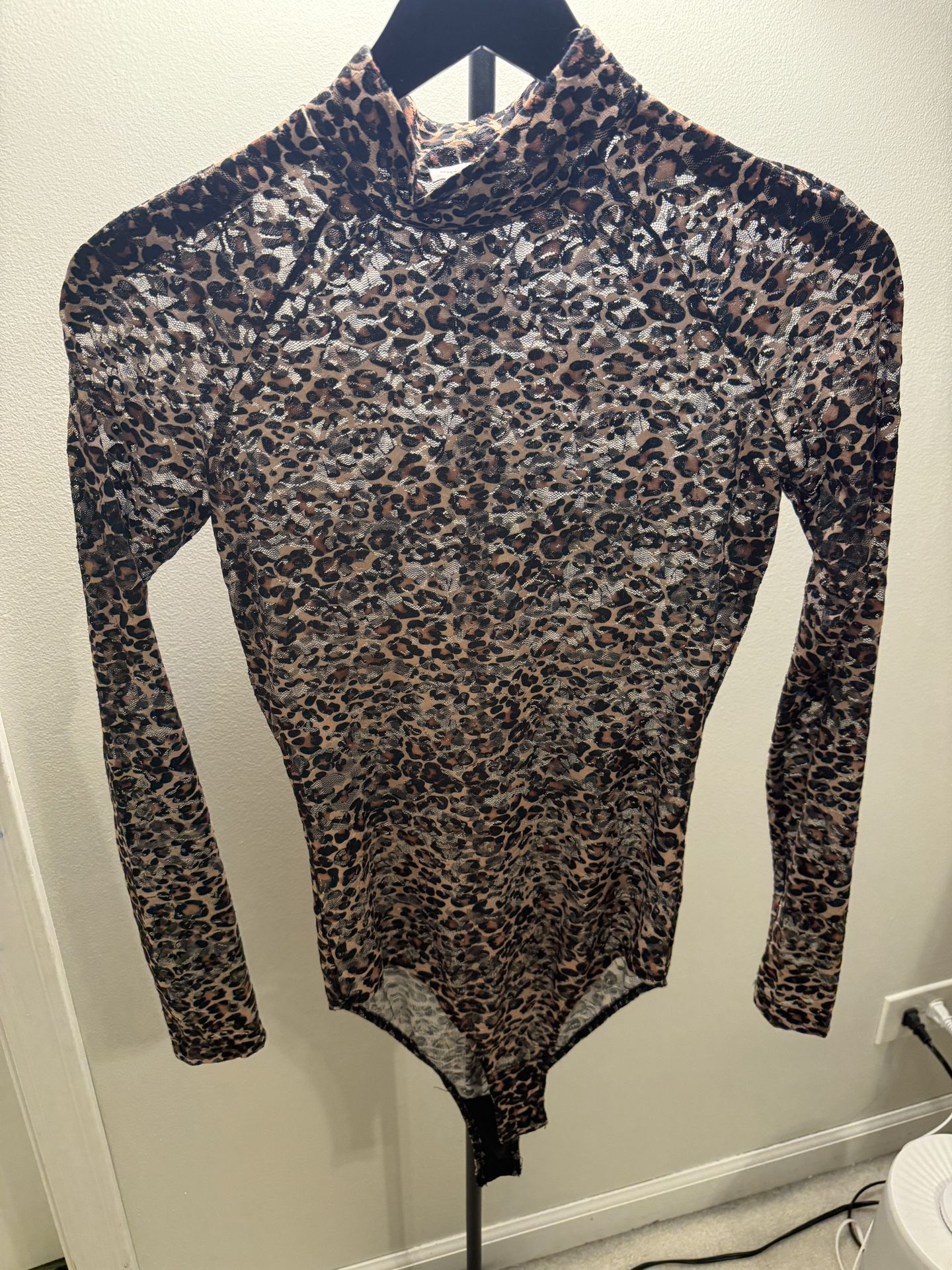 Leopard Print Body Suit Size S