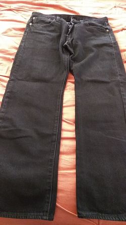 Levi black pant