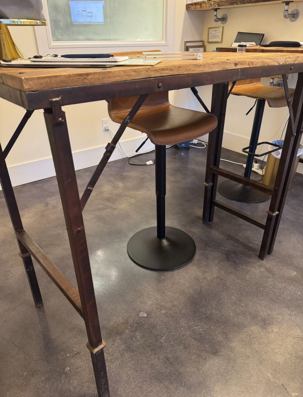 City home Wedding Tables