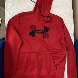 Under Armor Men’s Hoodie 