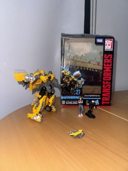 Transformers Studio Series 27 Bumblebee 