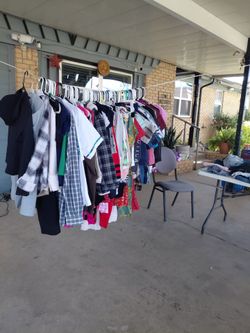 Garage sale  today  october16  y 17  4904 Cummings drive North Richland hills 76180