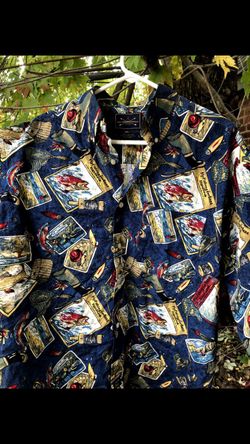 The Arrow Company "Fly Fishing for Bass" button-up shirt (Size L)