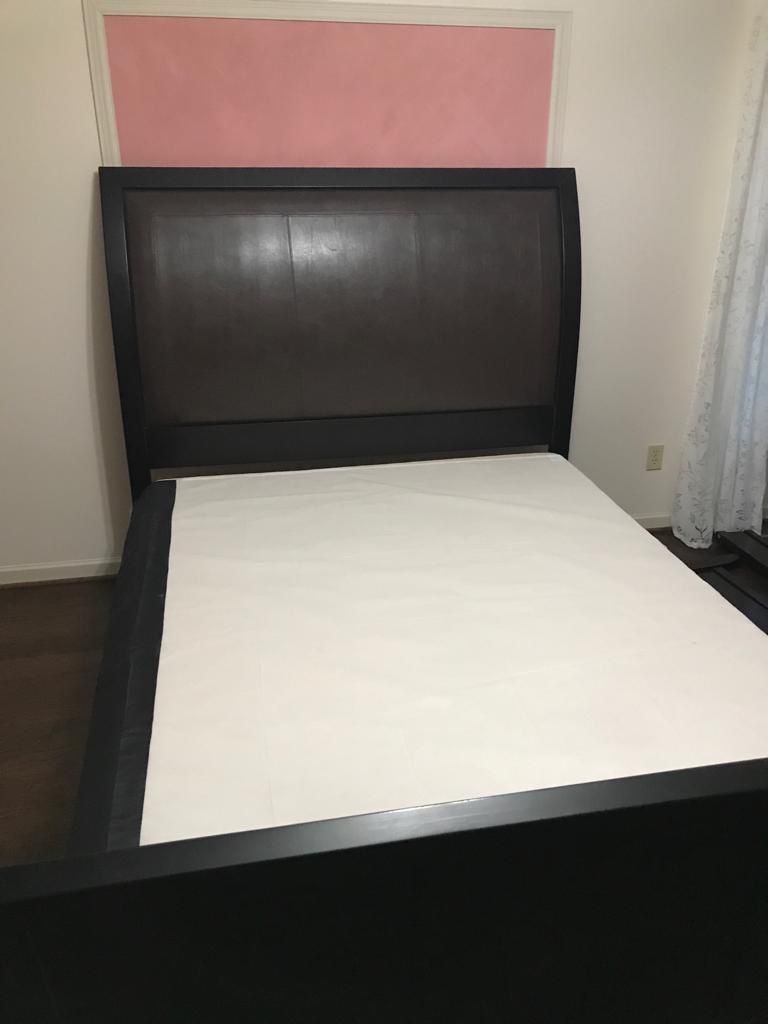 Bed frame (queen size) , box spring