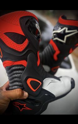 Alpinestar boots