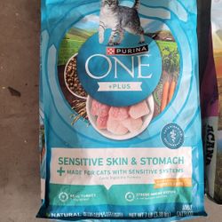 Purina One Cat Food 