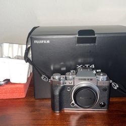 Fujifilm XT4 Camera And Lens 