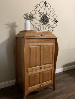 Wooden Cabinet