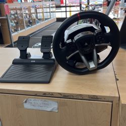PS4-5 Steering Wheel/gas And Brake Pedals 