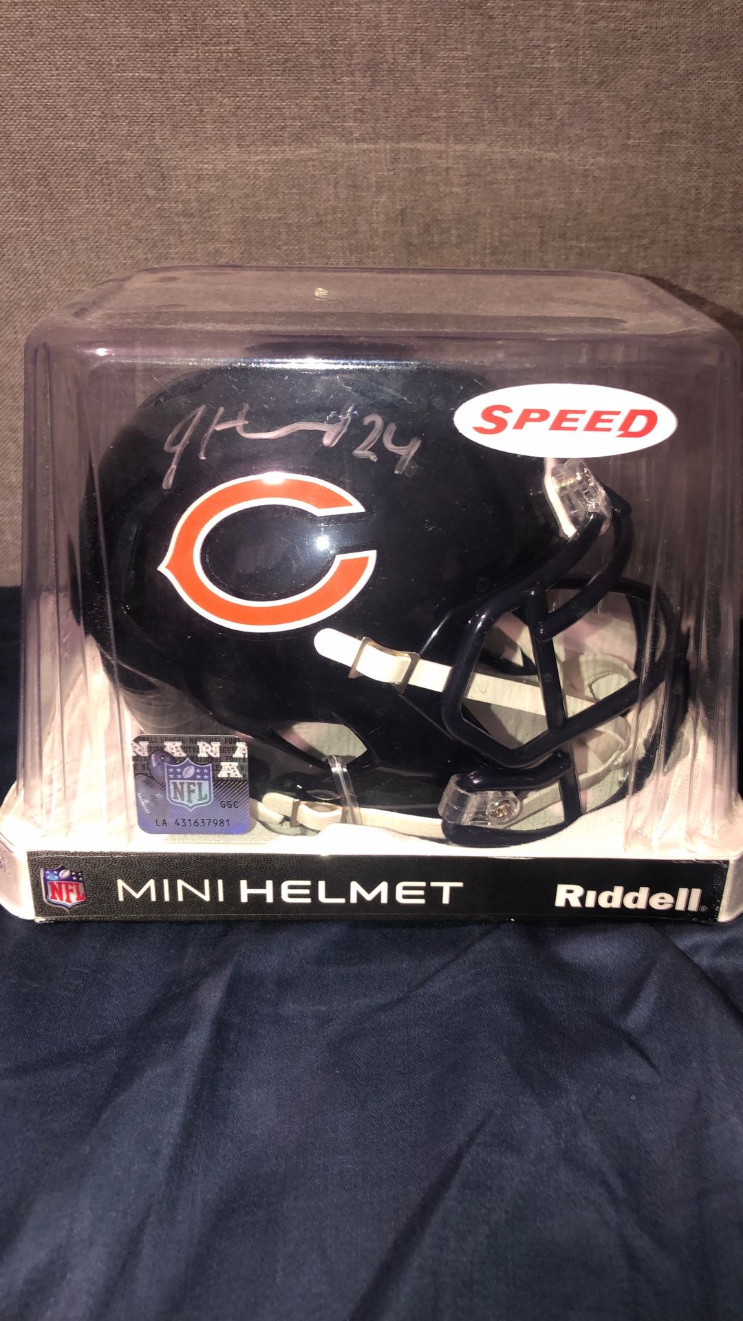 Mini Chicago Bears Football Helmet Signed By Jordan Howard 24
