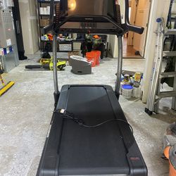 Treadmill/Rowing Machine NEW 