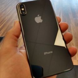 Unlocked iPhone X 64Gb /Warranty/Charger