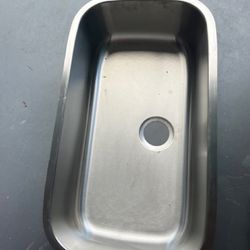 stainless steel sink