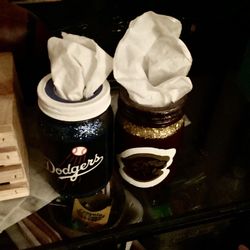Tissue Holder