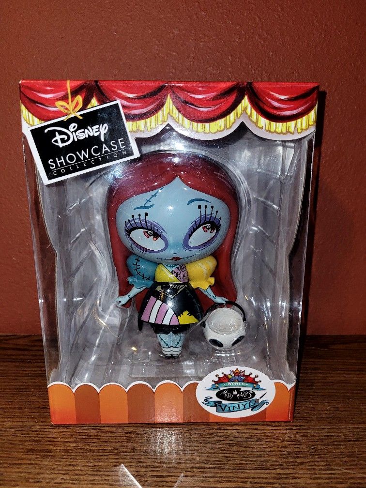 Disney The World of Miss Mindy Nightmare Before Christmas Sally Vinyl Figure