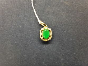 Diamond Pendant - Yellow Gold 14k (.585) 0.8 grams