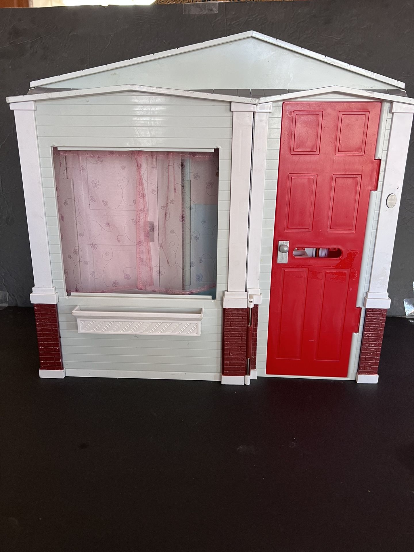 BARBIE VINTAGE DOLL HOUSE PLAYSET. FOLD N GO! AWESOME! I Will Include Furniture!