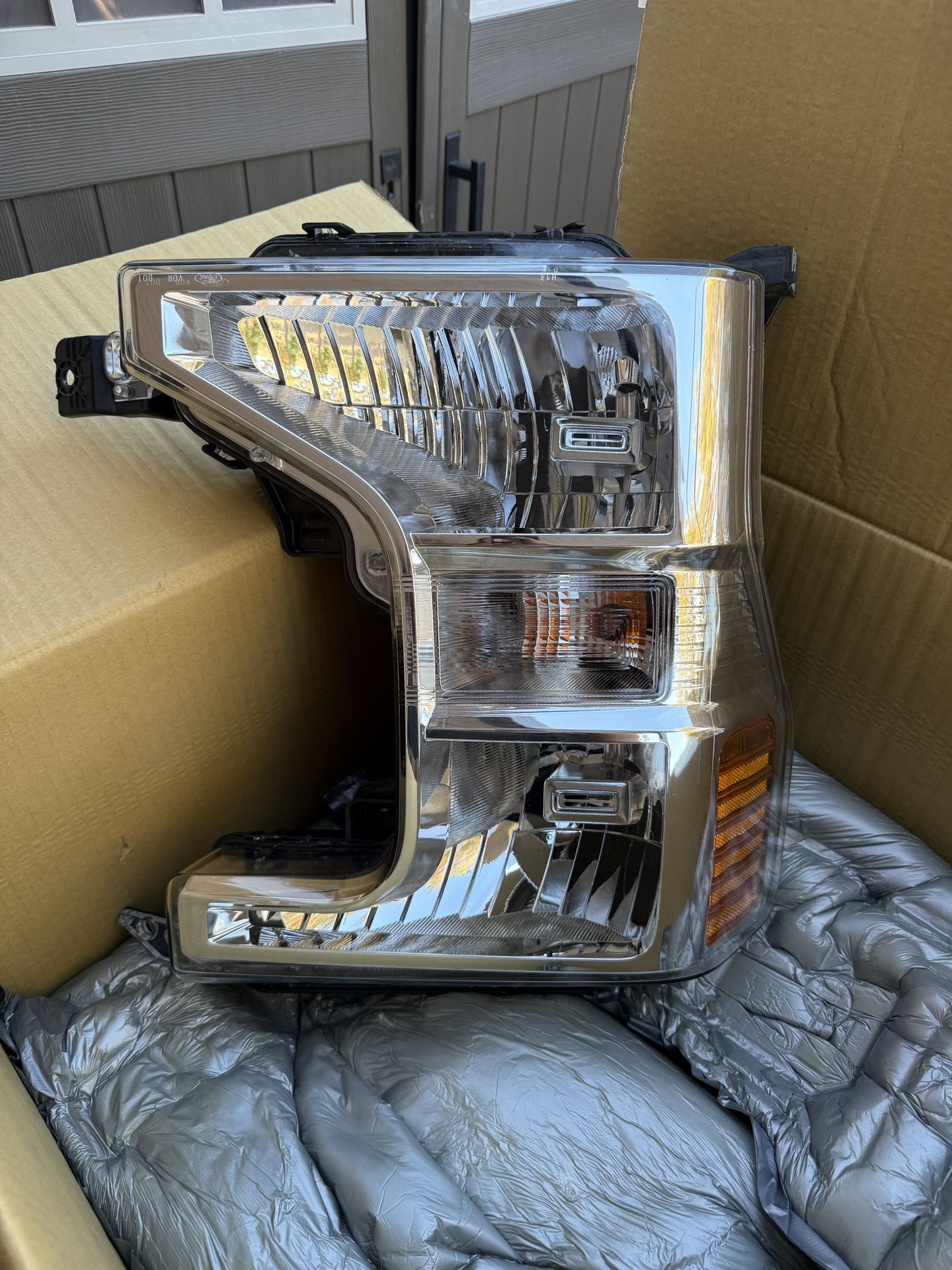 2022 F-350 Headlights