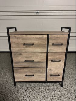 Six-drawer dresser