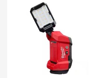 Milwaukee Flood Light