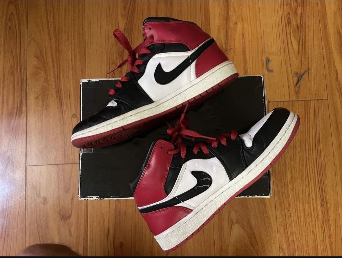 Air Jordan “New love, Old Love Beginning Moments” Pack