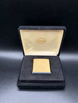 Vintage Mint "Zippo Rule" Zippo model #82608 Brass 6 inch Folding Rule with Box