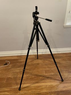 Bausch & Lomb Bushnell 68-3000 Tripod 3-Way Oil Fluid Pan Head