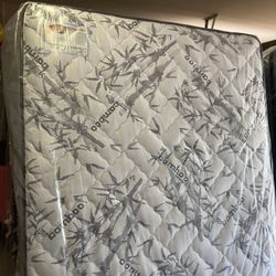 Mattress Sale! All Sizes Available! We Can Delivery To Local Areas!!!