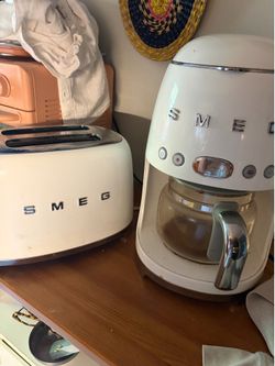 Smeg matching toaster & coffee machine