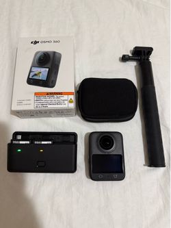 DJI Osmo 360 Adventure Combo