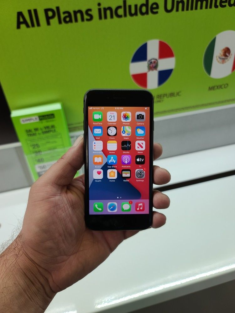 Apple Iphone 8 64GB in Space Gray (Factory Unlocked/Desbloquiado)