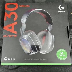 Logitech Astro A30 gaming headset