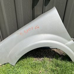 2003 Driver side Lincoln Navigator Fender 