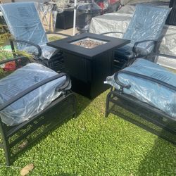 New Patio Reclainers Chairs Set Fire Pit Propane 