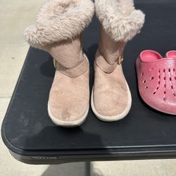 Pink Furry Boots For Kids