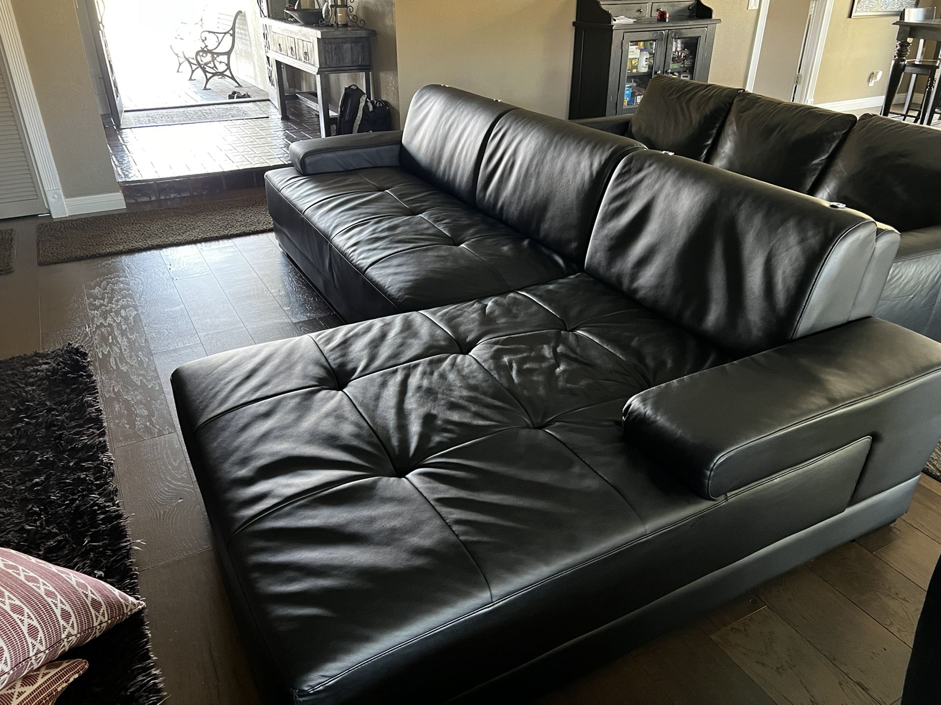 Sectional Leather Couch for Sale in Chino, CA OfferUp