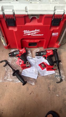 Milwaukee fuel m18 hammer drill/driver 1/2 (NEW)