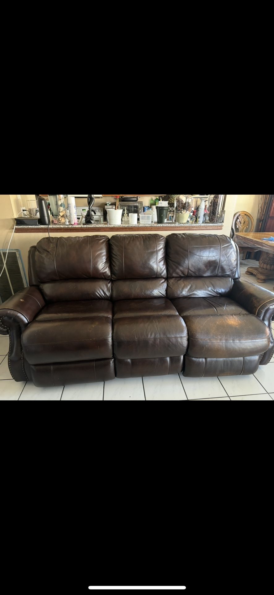 Set Of Two Comfy Leather Reclining Couches