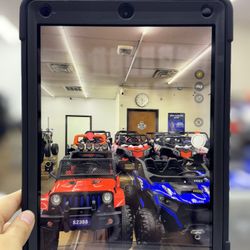 Apple iPad 32 GB 6th Generation